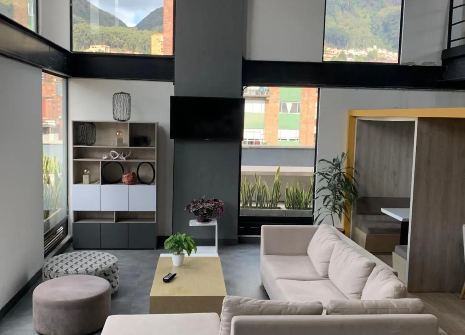 Apartaestudio Smart Living 54 Apartment Bogota Colombia